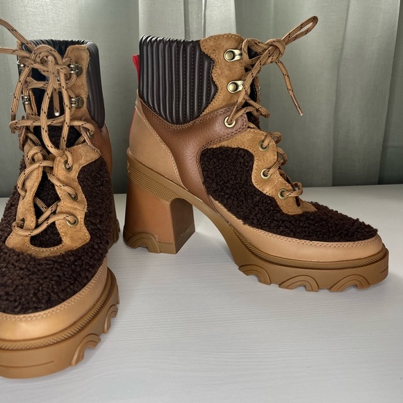 Sorel Women’s Brex Heel Cozy Lace Waterproof Boot Size 9.5 NEW - Picture 5 of 14